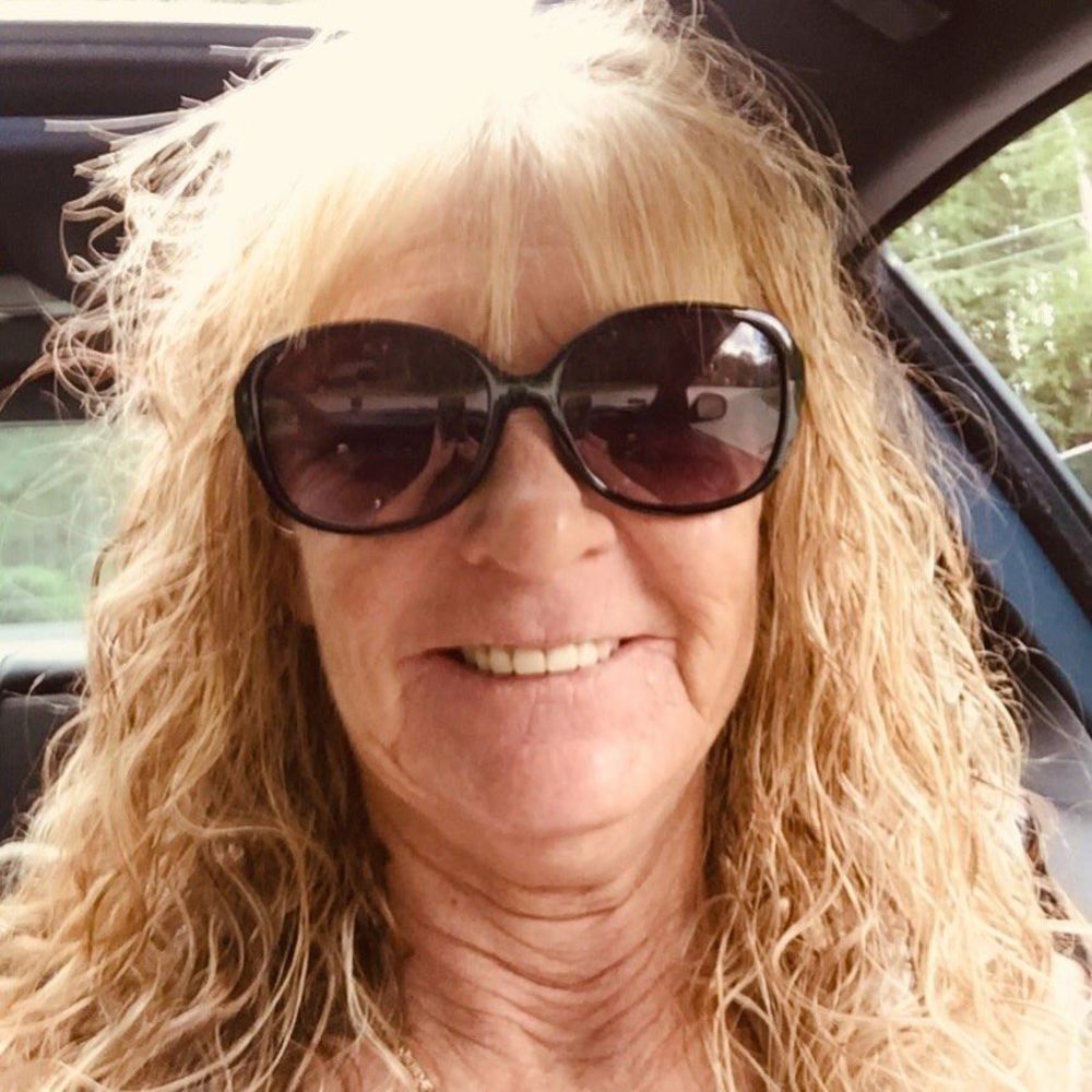 Meet your Posher, Sandra